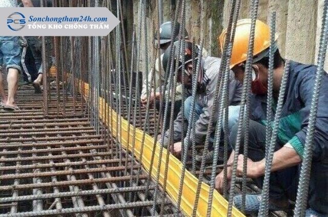 Băng cản nước V200 Vinstops chống thấm mạch ngừng 8 thi-cong-bang-can-nuoc-v200