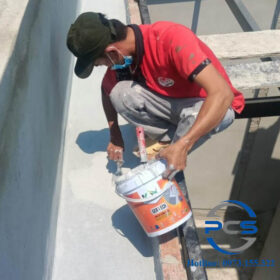 Thực hiện thi công sơn lót Kovi W Primer